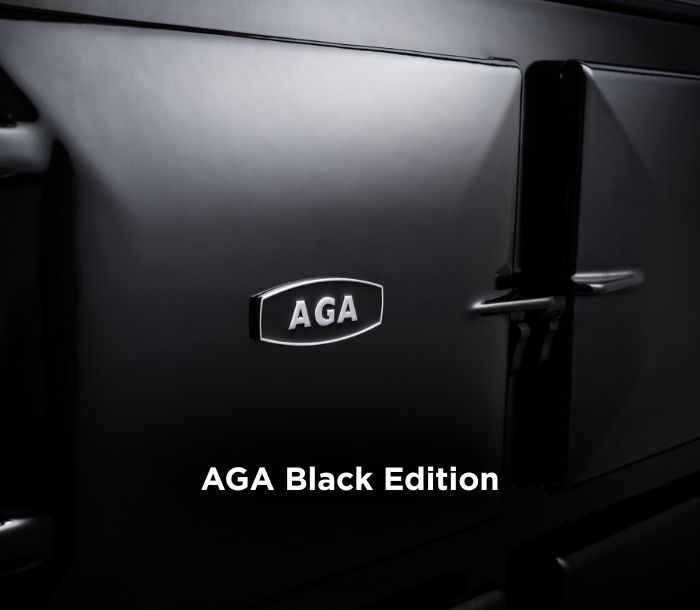 Nahaufnahme AGA Black Edition Kochherd, Schwarz