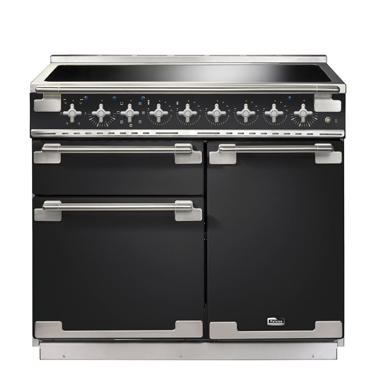 Schwarzer Falcon Range Cooker mit Induktionskochfeld, sechs Bedienelementen und mehreren Backöfen, Vorderansicht