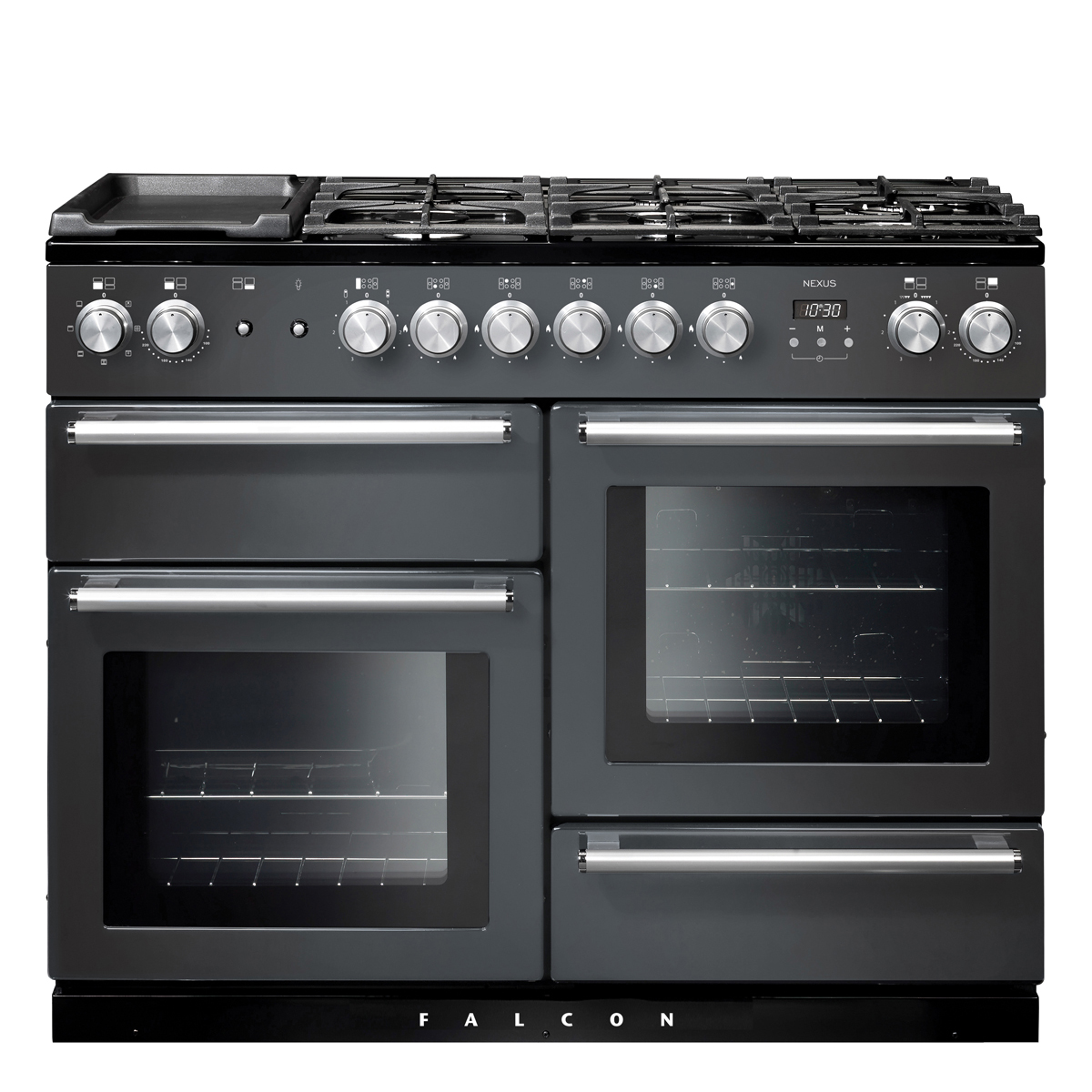 Schwarzer Falcon Nexus Gasherd mit mehreren Ofentüren, silbernen Bedienknöpfen und zusätzlichem Grillfeld, ideal für große Küchen
